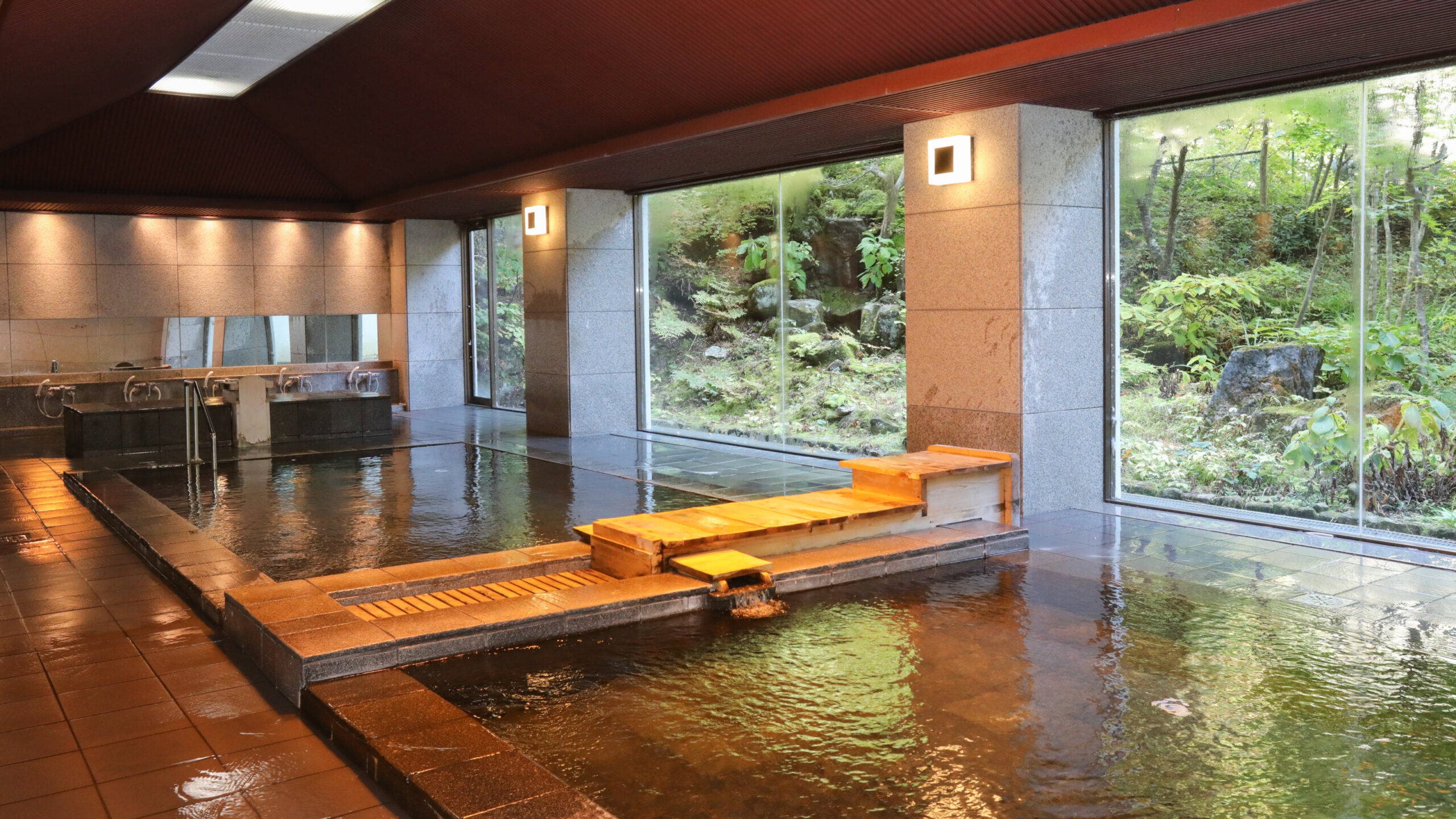 湯西川温泉 ホテル湯西川(伊東園ホテルズ)